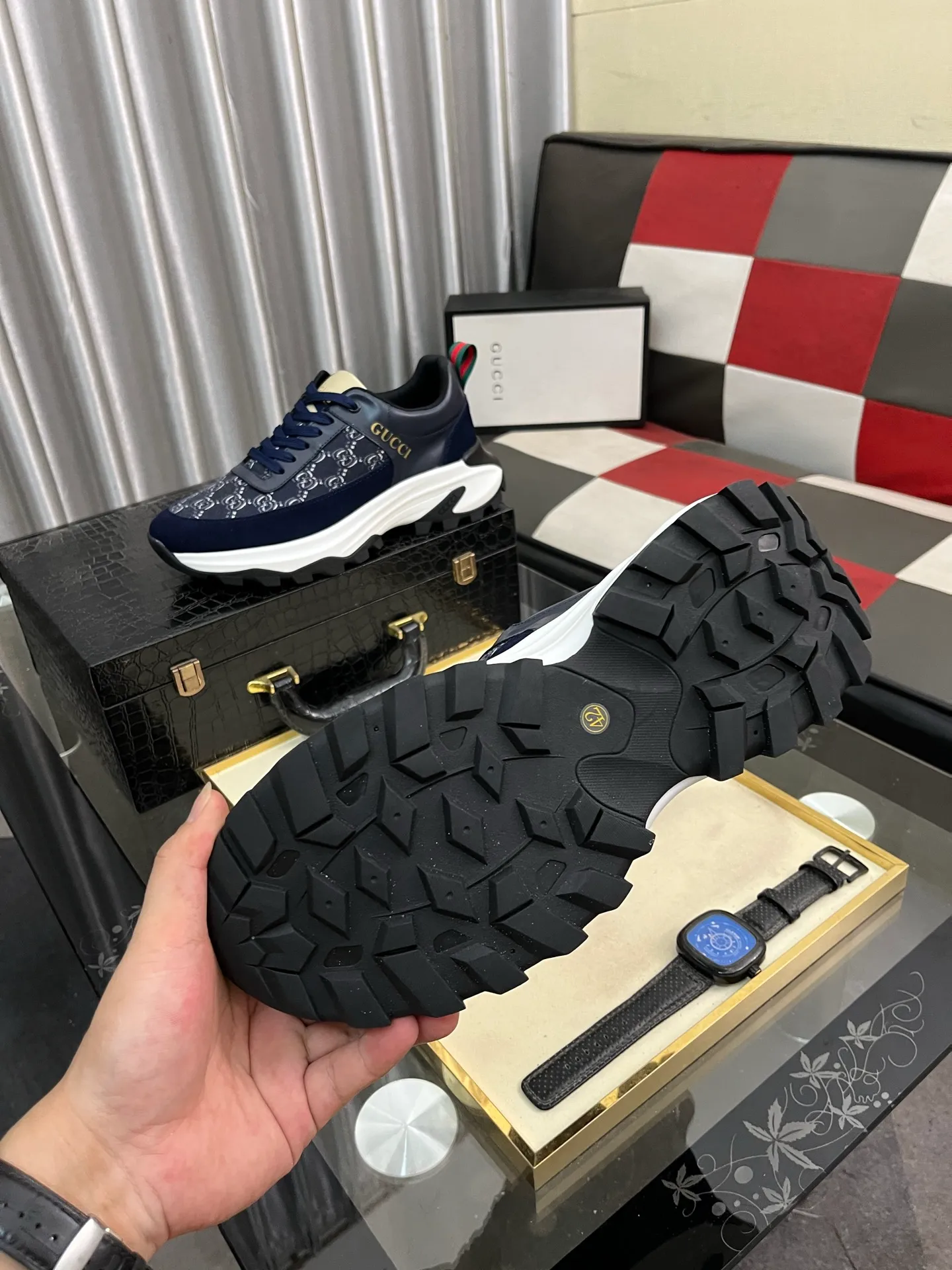 Men's Men's Shoes💰458⌚️⌚️[GUCCI] Gucci men's casual shoes are absolutely popular🔥The ultimate matching item for trendy men! The charm of super texture is irresistible, the main recommendation, the flower leather color is bright! The upper is made of high-quality brand printed fabric with cowhide, breathable leather lining and wear-resistant rubber sole, noble and elegant! Extremely comfortable🎁🎁You can be as handsome as you want💪 38-444⃣️colors available